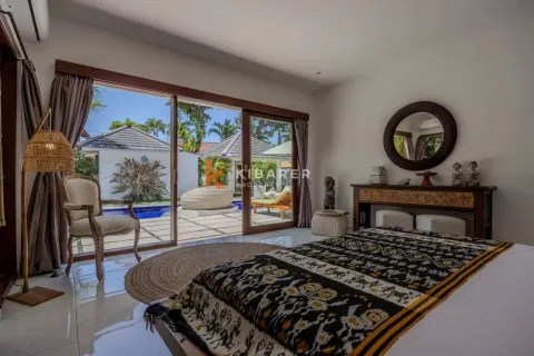 4 bedrooms Villa in Badung, Indonesia No. 12031 12