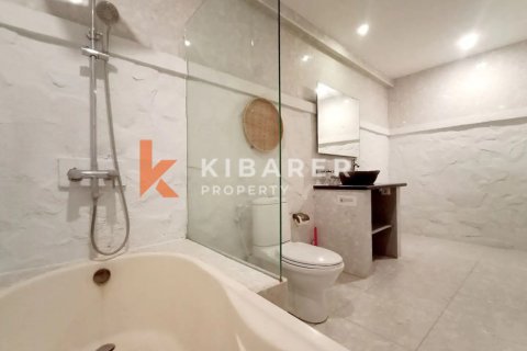 2 bedrooms Villa in Kerobokan, Badung, Indonesia No. 12947 12