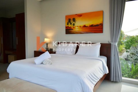 3 bedrooms Villa in Ungasan, Badung, Indonesia No. 12943 8