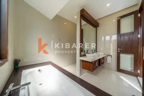 3 bedrooms Villa in Ungasan, Badung, Indonesia No. 12943 10