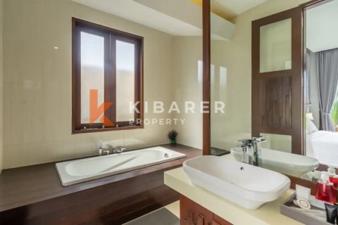 3 bedrooms Villa in Ungasan, Badung, Indonesia No. 12943 20