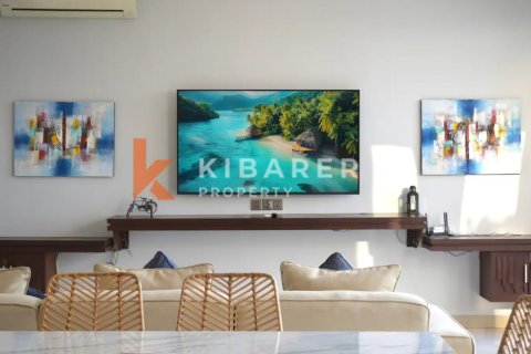 3 bedrooms Villa in Ungasan, Badung, Indonesia No. 12943 3