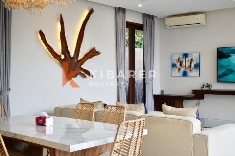 3 bedrooms Villa in Ungasan, Badung, Indonesia No. 12943 5