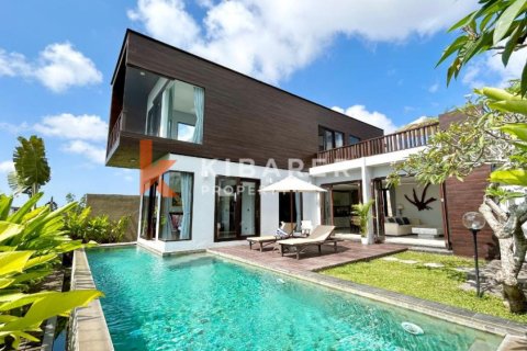 3 bedrooms Villa in Ungasan, Badung, Indonesia No. 12943