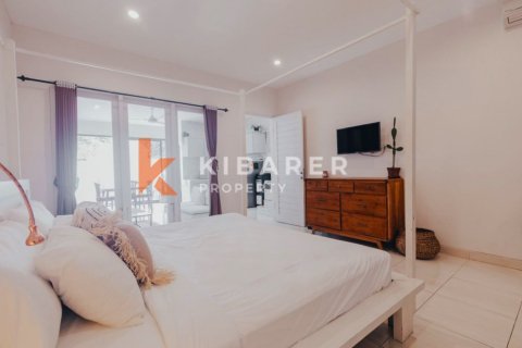 2 bedrooms Villa in Seminyak, Badung, Indonesia No. 12946 5