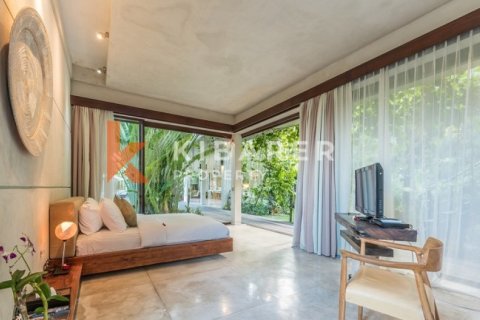 5 bedrooms Villa in Badung, Indonesia No. 12944 10