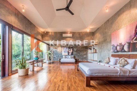 5 bedrooms Villa in Badung, Indonesia No. 12944 9