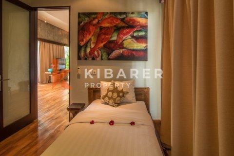 5 bedrooms Villa in Badung, Indonesia No. 12944 7