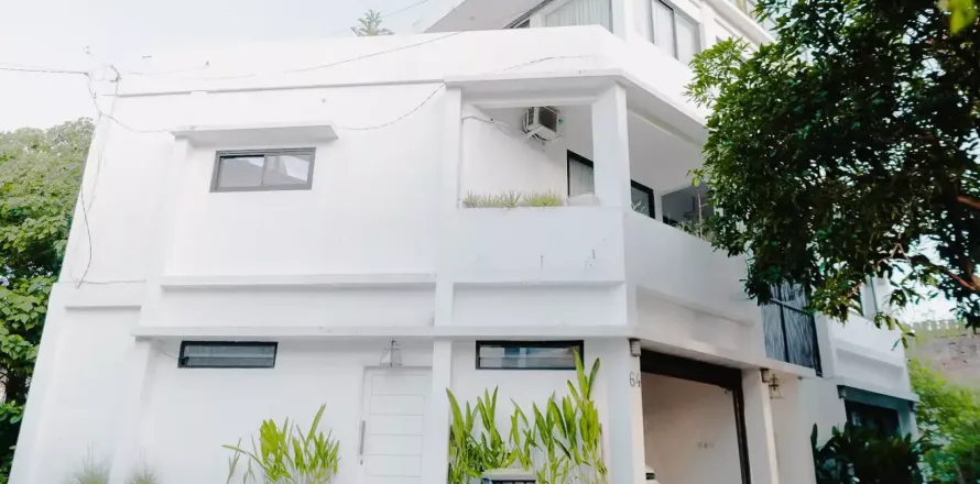 3 bedrooms Villa in Badung, Indonesia No. 10745