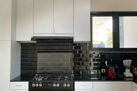 4 bedrooms Villa in Munggu, Mengwi, Badung, Indonesia No. 10748 6