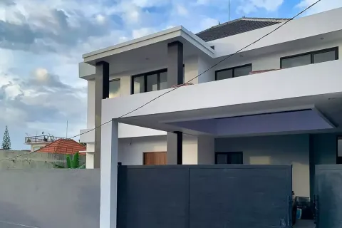 4 bedrooms Villa in Munggu, Mengwi, Badung, Indonesia No. 10748