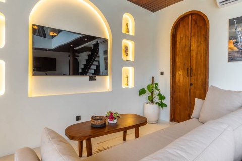 270m2 Villa in Seminyak, Badung, Indonesia No. 9670 11
