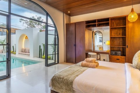 270m2 Villa in Seminyak, Badung, Indonesia No. 9670 15