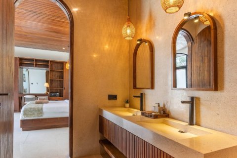 270m2 Villa in Seminyak, Badung, Indonesia No. 9670 29