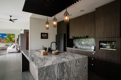 388m2 Villa in Dalung, Badung, Indonesia No. 9714 16