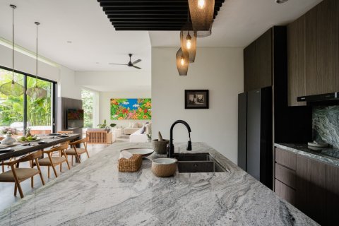 388m2 Villa in Dalung, Badung, Indonesia No. 9714 17