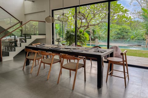 388m2 Villa in Dalung, Badung, Indonesia No. 9714 9