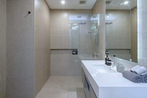 388m2 Villa in Dalung, Badung, Indonesia No. 9714 30