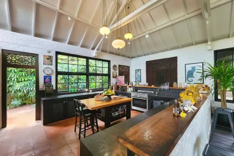 5 bedrooms Villa in Badung, Indonesia No. 10771 8