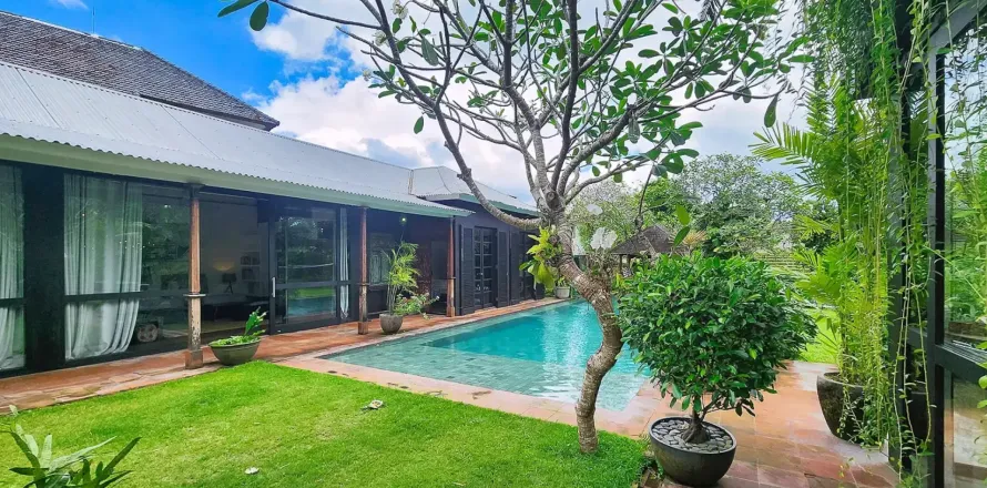 5 bedrooms Villa in Badung, Indonesia No. 10771