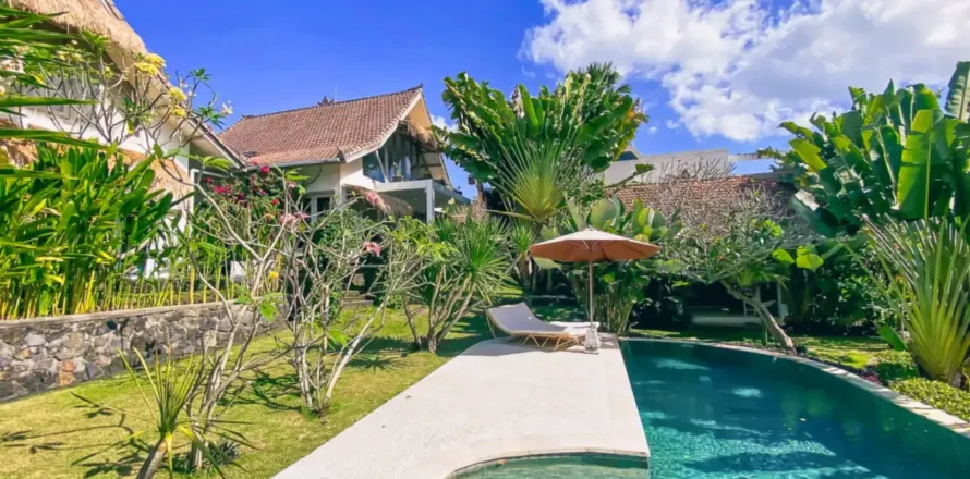 4 bedrooms Villa in Tumbak Bayuh, Mengwi, Badung, Indonesia No. 10767