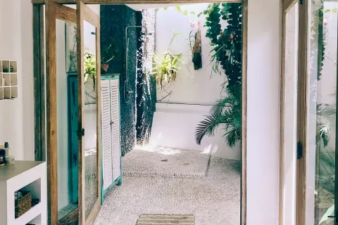 4 bedrooms Villa in Tumbak Bayuh, Mengwi, Badung, Indonesia No. 10767 11