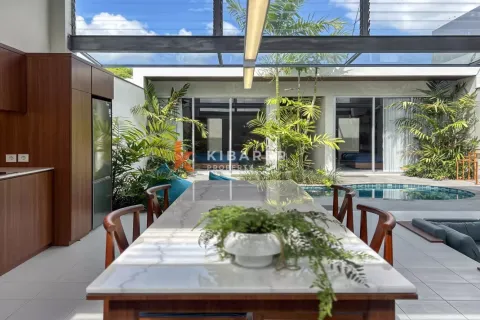 2 bedrooms Villa in Canggu, Badung, Indonesia No. 12040