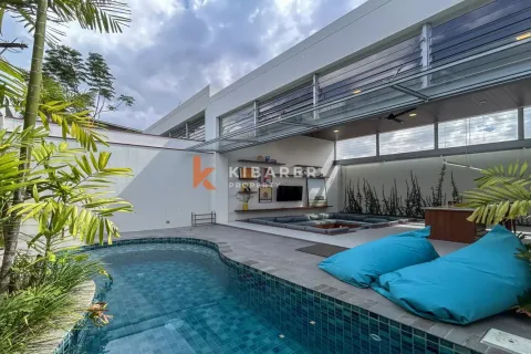 2 bedrooms Villa in Canggu, Badung, Indonesia No. 12040 4