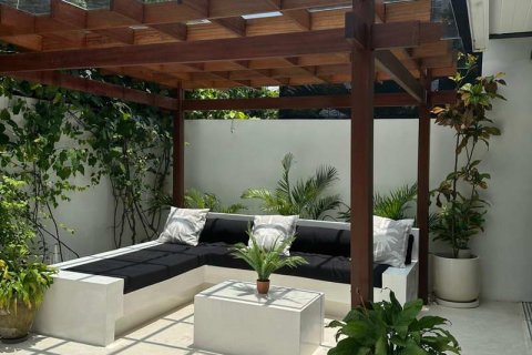 3 bedrooms Villa in Tampaksiring, Gianyar,  No. 9470 22