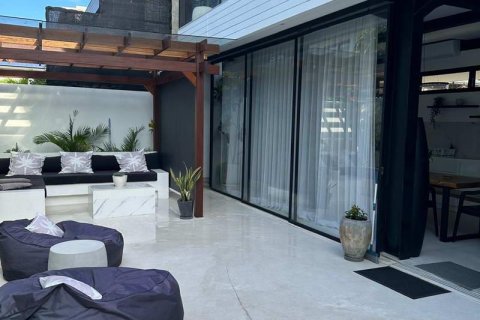 3 bedrooms Villa in Tampaksiring, Gianyar,  No. 9470 8