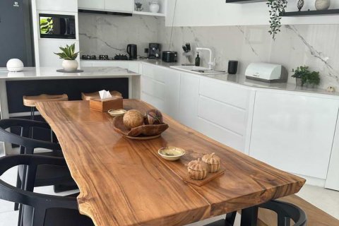 3 bedrooms Villa in Tampaksiring, Gianyar,  No. 9470 17