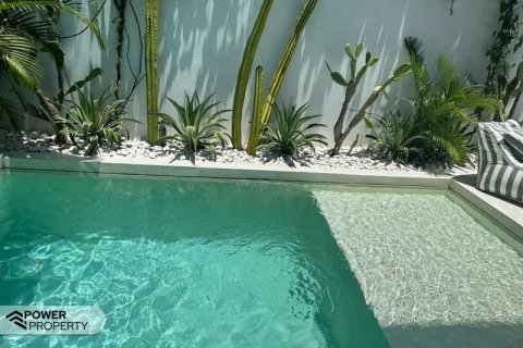 3 bedrooms Villa in Tampaksiring, Gianyar,  No. 9470 18