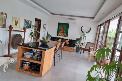 6 bedrooms Villa in Tampaksiring, Gianyar,  No. 9468 13