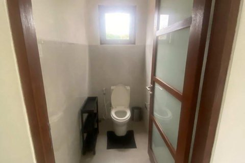 6 bedrooms Villa in Tampaksiring, Gianyar,  No. 9468