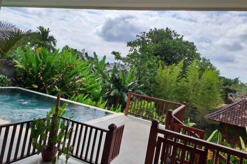 6 bedrooms Villa in Tampaksiring, Gianyar,  No. 9468 2