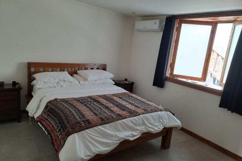 6 bedrooms Villa in Tampaksiring, Gianyar,  No. 9468 10