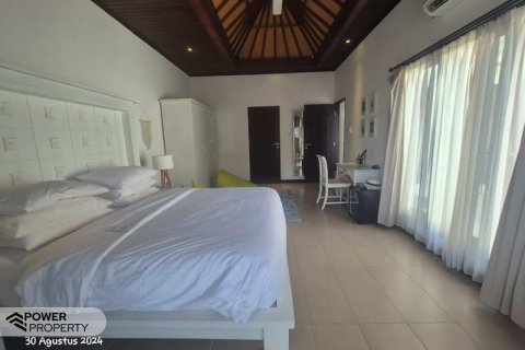 3 bedrooms Villa in Seminyak, Badung,  No. 9474 25