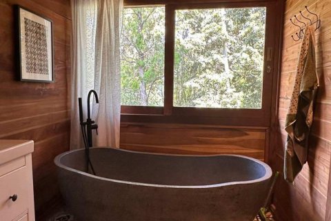 4 bedrooms Villa in Tabanan,  No. 9475 23