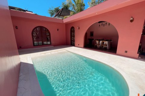 2 bedrooms Villa in Jimbaran, Badung, Indonesia No. 11471 2