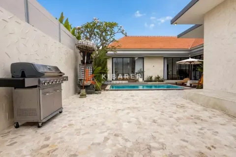 3 bedrooms Villa in Munggu, Mengwi, Badung, Indonesia No. 11800 2