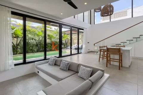 2 bedrooms Villa in Canggu, Badung, Indonesia No. 11798 4