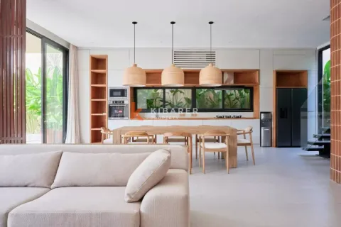 4 bedrooms Villa in Badung, Indonesia No. 11795 4
