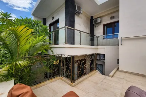 Вилла с 3 спальнями в Seminyak, Бадунг, Индонезия № 10548 2