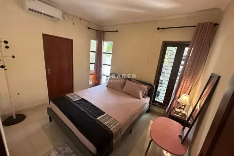 4 bedrooms Villa in Denpasar, Indonesia No. 12519 9