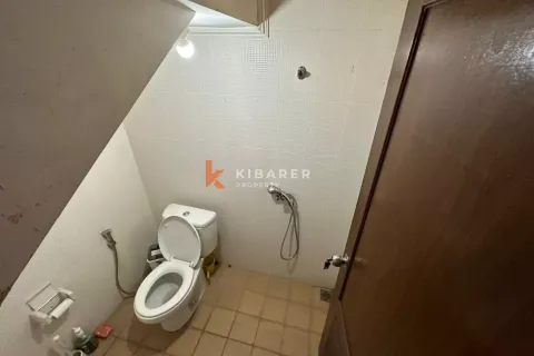 4 bedrooms Villa in Denpasar, Indonesia No. 12519 11