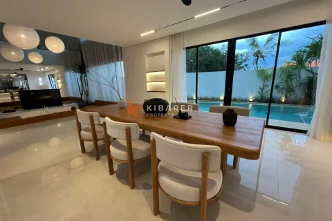 2 bedrooms Villa in Tumbak Bayuh, Mengwi, Badung, Indonesia No. 12516 17