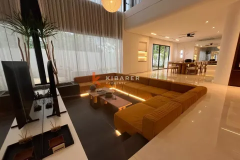 2 bedrooms Villa in Tumbak Bayuh, Mengwi, Badung, Indonesia No. 12516 4