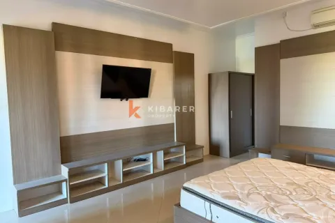 Вилла с 3 спальнями в Kerobokan, Бадунг, Индонезия № 13281 6