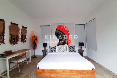 4 bedrooms Villa in Tibubeneng, Badung, Indonesia No. 12917 11