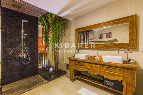 4 bedrooms Villa in Badung, Indonesia No. 12920 21